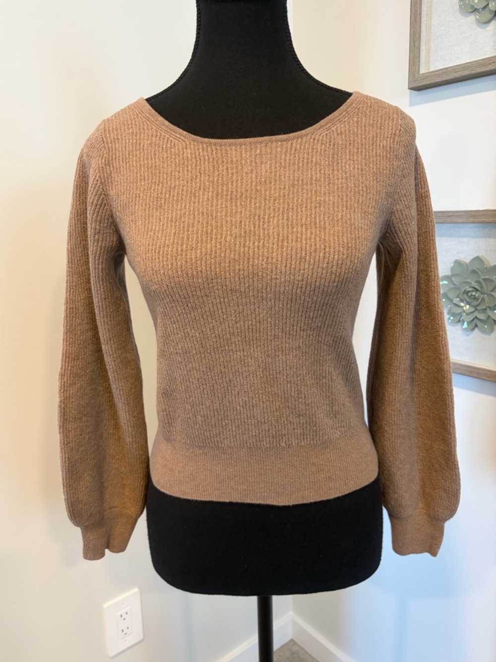 Aritzia Babaton Brown Wool/Linen Blend Ribbed Balloon Sleeve Sweater EUC